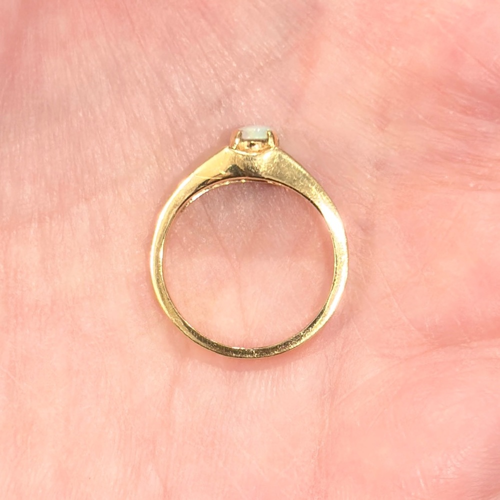 Vintage 14K Gold Opal Ring, Mid Century Filigree, Size 5.5 - Picture 12 of 15